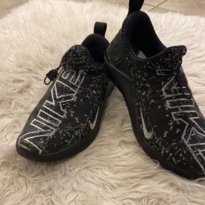 NIKE METCONS sneakers black running logo walking shoes size men’s 8 EUC